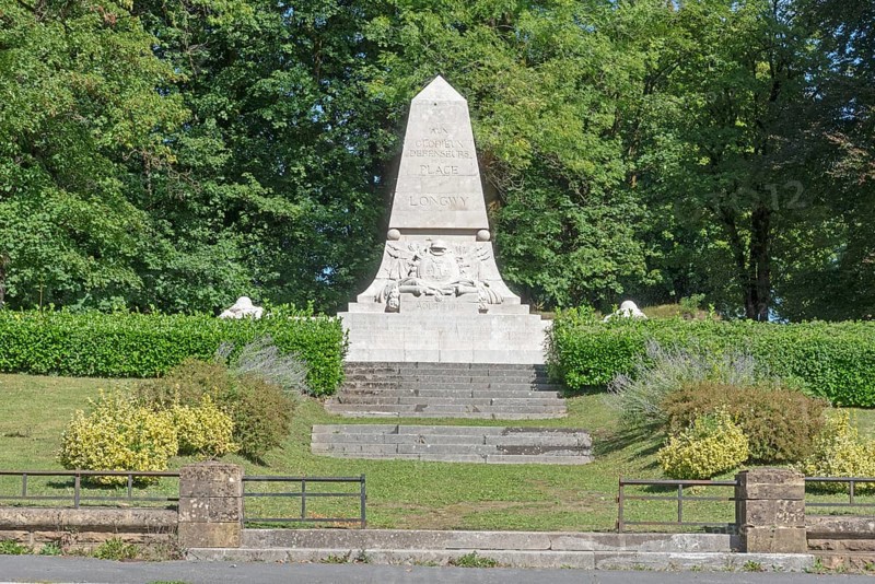 War memorial, citadel, Vauban fortifications, UNESCO World Heritage Site, Longwy, Département Meurthe-et-Moselle, Grand Est, France