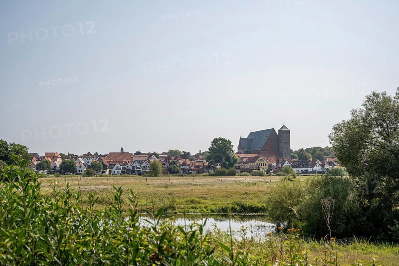 Rural village with church, surrounded by meadows. Quiet, peaceful countryside, cathedral, Verden an der Aller, Lower Saxony, Germany