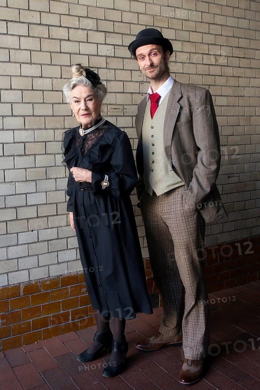 Vera Müller (Mrs Wilberforce), Thilo Herrmann (Prof Marcus), LADYKILLERS, photo rehearsal on 29.09.2025 at the Berlin Crime Theatre, Berlin, premiere: 15.10.2025