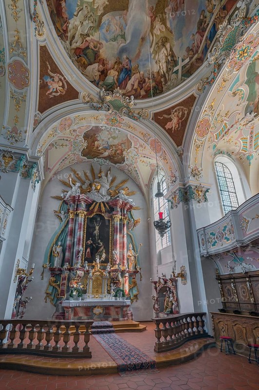 Church of St Gallus and Ulrich, main altar and ceiling frescoes, Kisslegg, Allgäu, Baden-Württemberg, Germany