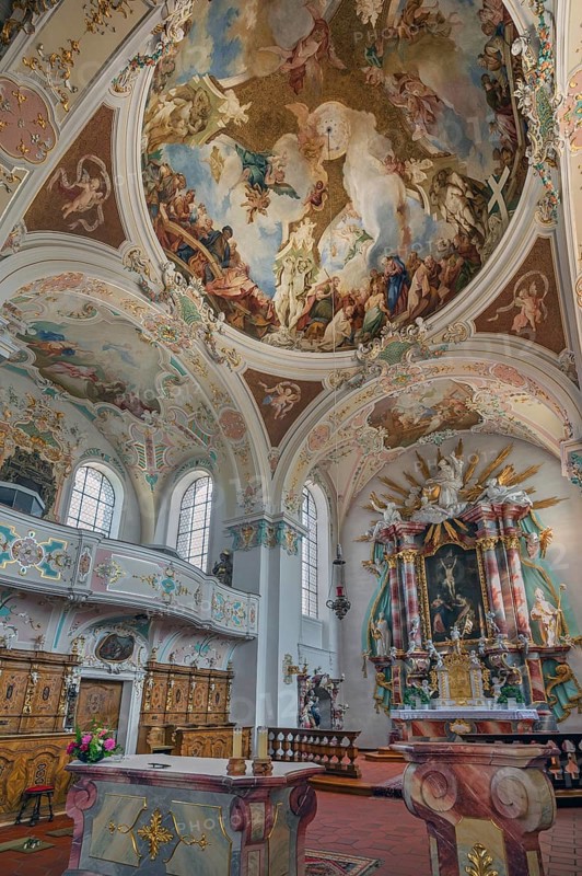 Church of St Gallus and Ulrich, side gallery, main altar, choir stalls and ceiling frescoes, Kisslegg, Allgäu, Baden-Württemberg, Germany
