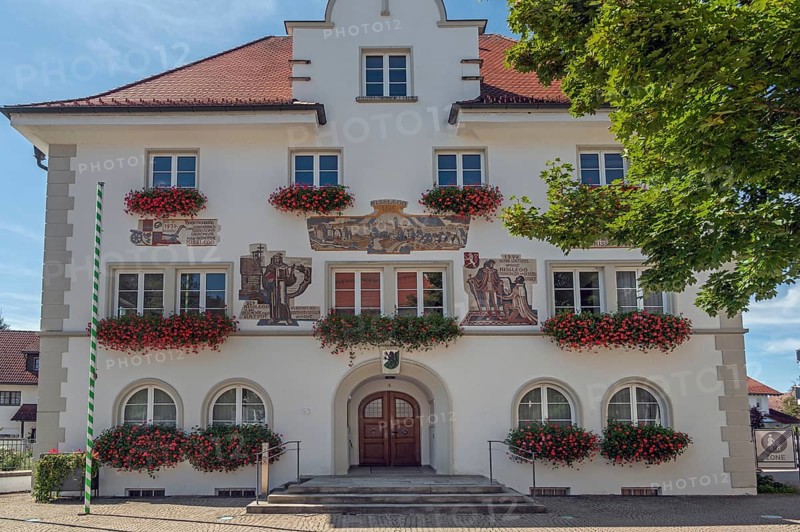 The town hall, the façade tells of the highlights of the town's history, Kisslegg, Allgäu, Baden-Württemberg, Germany