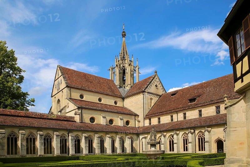 Bebenhausen Monastery, Gothic cloister, sacred building, historic building, architecture, former Cistercian abbey, medieval monastery, cloister garden, monastery church, fountain, listed building, Bebenhausen district of the university town of Tübingen, Schönbuch, Baden-Württemberg, Germany