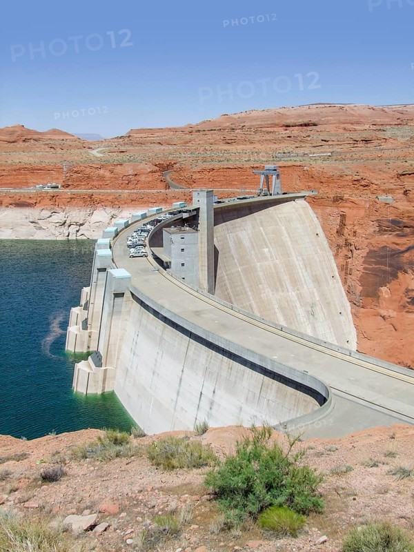 Scenery around Hoover Dam in the Black Canyon at the Colorado River in USA