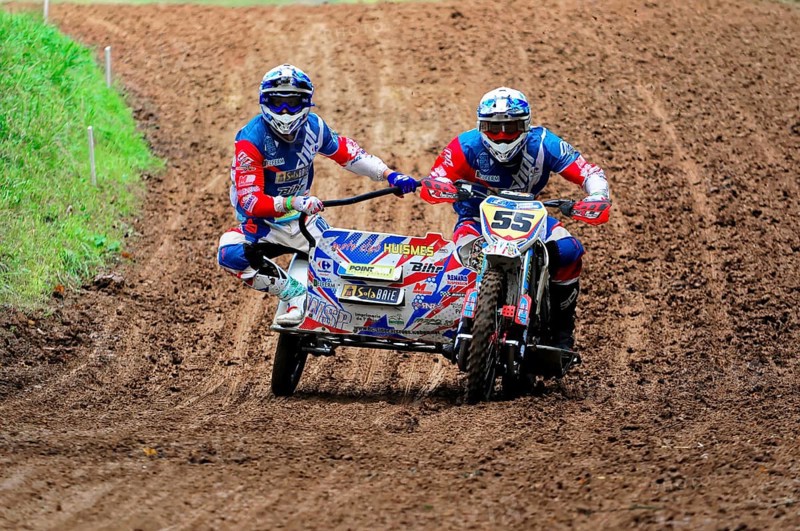Motocross, Rudersberg, Baden-Württemberg, Germany, Europe, Sidecar motocross team manoeuvres through a muddy race track, Rudersberg motocross