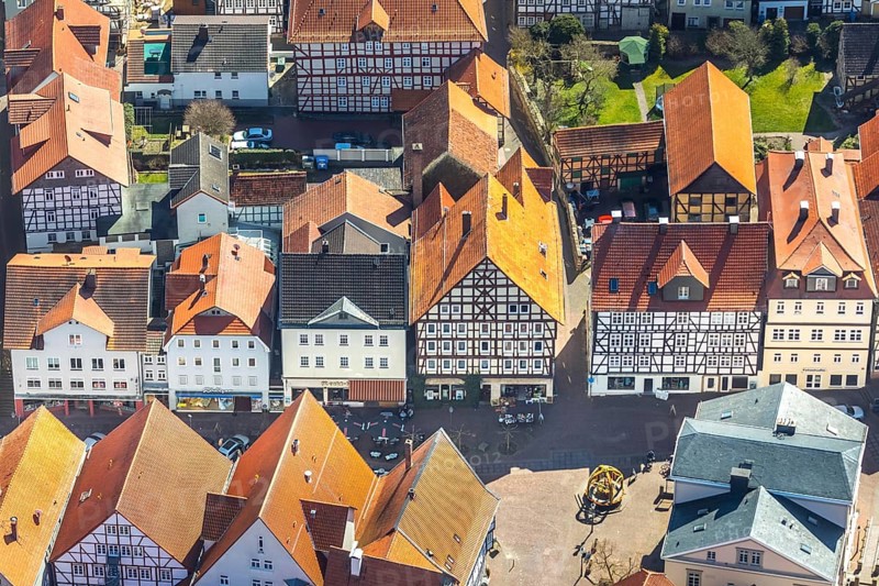 Aerial view, half-timbered houses on Brunnenstraße on the town hill, in Bad Wildungen in Hesse. Bad Wildungen, spa centre and state bath in the district of Waldeck-Frankenberg, North Hesse, Hesse, Germany, Bad Wildungen, DEU, Europe, birds-eyes view, aerial view, aerial photography, aerial photography, overview, overview, bird's eye view
