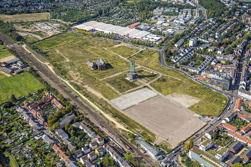 Aerial view, glassmaking quarter, historical sight of a former colliery, construction site with new building for green and urban neighbourhood, formerly Gerresheimer Glashütte, Gerresheim, Düsseldorf, Ruhr area, North Rhine-Westphalia, Germany, DE, Europe, aerial view, aerial photography, overview, bird's-eye view, overview