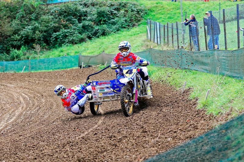 Motocross, Rudersberg, Baden-Württemberg, Germany, Europe, Rider with sidecar in the bend, spectators watching from the sidelines, Rudersberg motocross