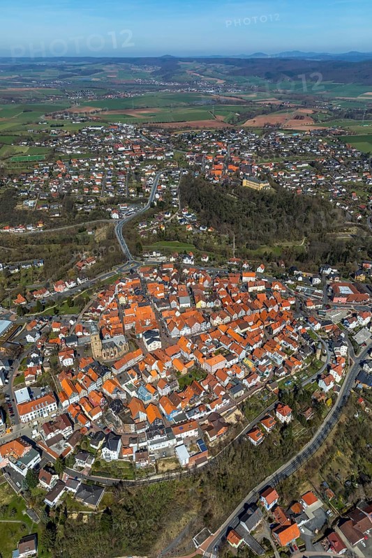 Aerial view, town centre of Wildungen with Protestant church on the town hill, in Bad Wildungen in Hesse. Bad Wildungen, spa centre and state bath in the district of Waldeck-Frankenberg, North Hesse, Hesse, Germany, Bad Wildungen, DEU, Europe, birds-eyes view, aerial view, aerial photography, aerial photography, overview, bird's eye view