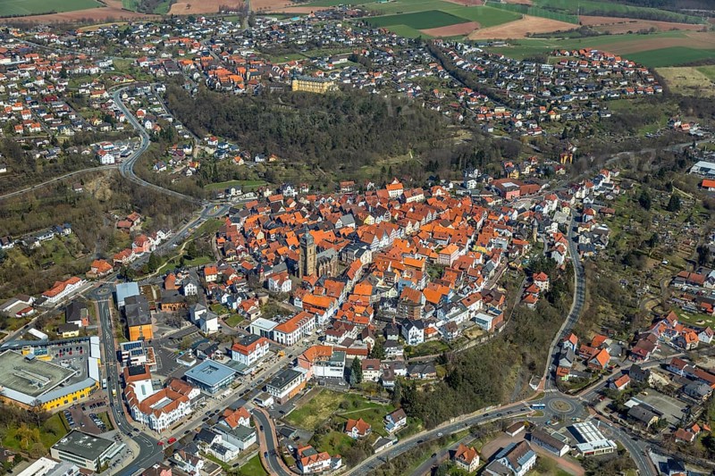 Aerial view, town centre of Wildungen with Protestant church on the town hill, in Bad Wildungen in Hesse. Bad Wildungen, spa centre and state bath in the district of Waldeck-Frankenberg, North Hesse, Hesse, Germany, Bad Wildungen, DEU, Europe, birds-eyes view, aerial view, aerial photography, aerial photography, overview, bird's eye view, half-timbered houses