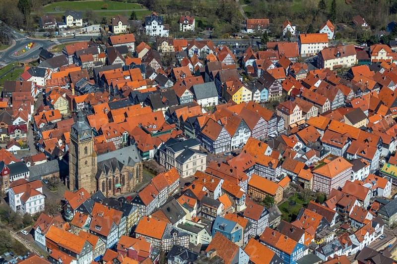 Aerial view, town centre of Wildungen with Protestant church on the town hill, in Bad Wildungen in Hesse. Bad Wildungen, spa centre and state bath in the district of Waldeck-Frankenberg, North Hesse, Hesse, Germany, Bad Wildungen, DEU, Europe, birds-eyes view, aerial view, aerial photography, aerial photography, overview, bird's eye view, half-timbered houses