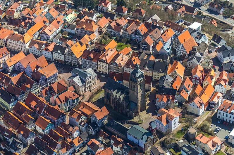 Aerial view, town centre of Wildungen with Protestant church on the town hill, in Bad Wildungen in Hesse. Bad Wildungen, spa centre and state bath in the district of Waldeck-Frankenberg, North Hesse, Hesse, Germany, Bad Wildungen, DEU, Europe, birds-eyes view, aerial view, aerial photography, aerial photography, overview, bird's eye view