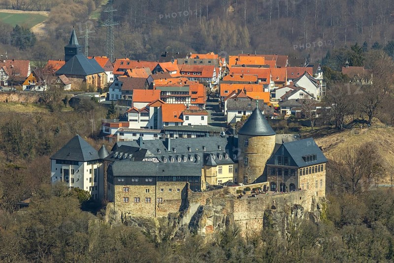 Aerial view, Waldeck with the castle-like castle Waldeck in Waldeck in Hesse. Waldeck, Waldeck Castle on the Eder, Hesse, Germany, Waldeck, DEU, Europe, birds-eyes view, aerial view, aerial photography, aerial photography, overview, bird's eye view