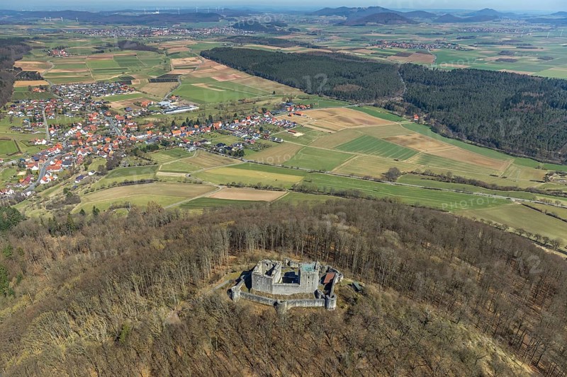 Aerial view, Weidelsburg is the ruin of a hilltop castle near Ippinghausen in Wolfhagen, Naturparks Habichtswald, Ippinghausen in the district of Kassel, Hesse, Germany, Wolfhagen, DEU, Europe, birds-eyes view, aerial photography, aerial photography, overview, bird's eye view