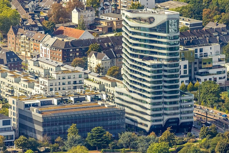 Aerial view, high-rise building The Zipper Hotel and Apartments, Heerdt, Düsseldorf, Ruhr area, North Rhine-Westphalia, Germany, DE, Europe, gastronomy, hotel, hotel complex, hotel business, aerial view, aerial photography, aerial photography, overview, bird's-eye view, overview