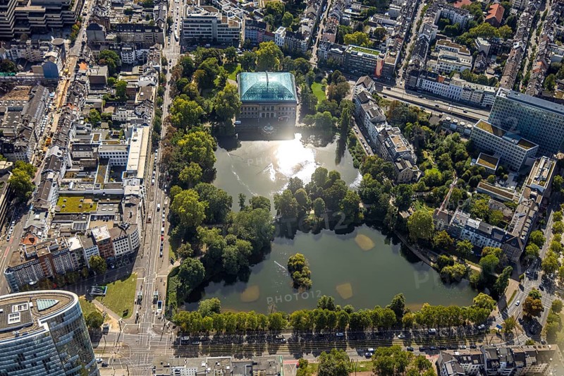 Aerial view, Ständehauspark with Ständehaus, Kaiserteich and Schwanenspiegel, Unterbilk, Düsseldorf, Ruhr area, North Rhine-Westphalia, Germany, DE, Europe, green island, aerial view, aerial photography, aerial photography, sight, overview, bird's eye view, birds-eyes view, green lung, overview