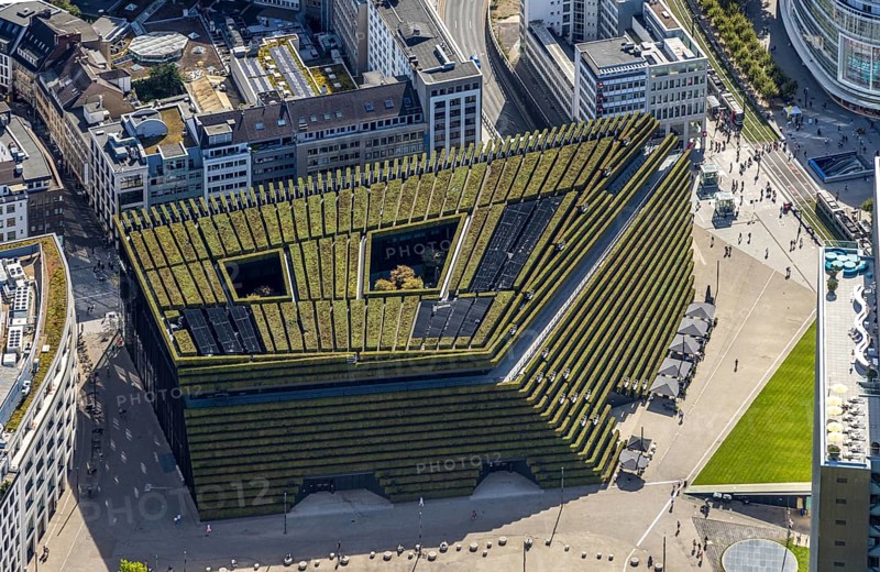 Aerial view, Ingenhoven-Tal green building Kö-Bogen II, planted with hornbeam hedge, city centre, Düsseldorf, Ruhr area, North Rhine-Westphalia, Germany, DE, Europe, green facade, aerial view, aerial photography, aerial photography, sight, overview, bird's-eye view, bird's-eye view, overview