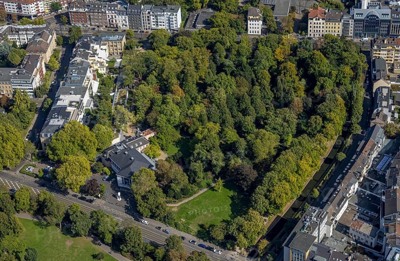 Aerial photograph, Künstlerverein Malkasten KVM in Malkasten-Haus am Malkastenpark, Pempelfort, Düsseldorf, Ruhr area, North Rhine-Westphalia, Germany, DE, Europe, culture, art, Künstlerhaus, aerial photograph, aerial photography, aerial photography, overview, bird's-eye view, birds-eyes view, overview