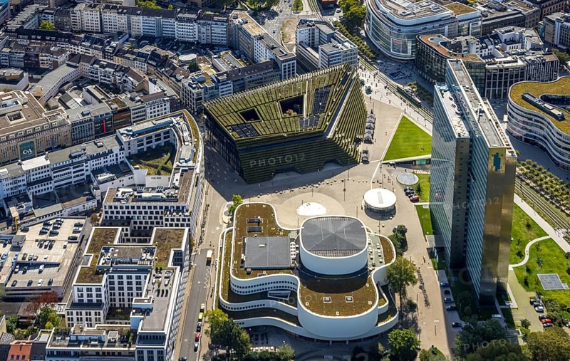 Aerial view, Dreischeibenhaus and Schauspielhaus, Ingenhoven-Tal green building Kö-Bogen II, planted with hornbeam hedge, city centre, Düsseldorf, Ruhr area, North Rhine-Westphalia, Germany, DE, Europe, green facade, aerial view, aerial photography, aerial photography, sight, overview, bird's-eye view, overview
