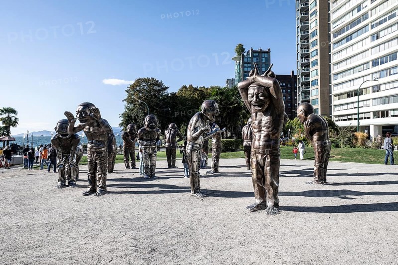 A-maze-ing Laughter, Laughing Sculptures by Yue Minjun, Vancouver, Canada