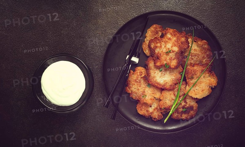 Potato pancakes, pancakes with sour cream, Belarusian dish, homemade, no people