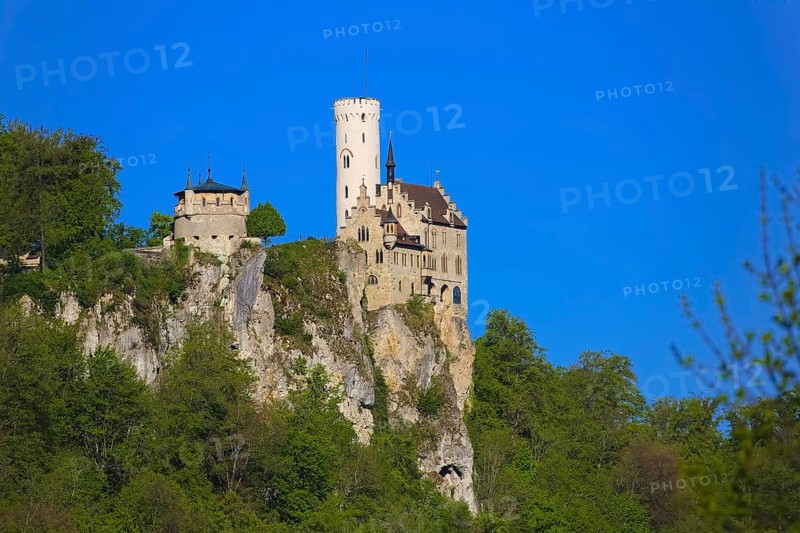 Lichtenstein Castle, fairytale castle of Württemberg, romantic fairytale castle on the eaves of the Swabian Alb, historicism, architecture, new building 1840-1842, according to plans by the architect Carl Alexander Heideloff, 19th century, Honau, municipality of Lichtenstein, Baden-Württemberg, Germany