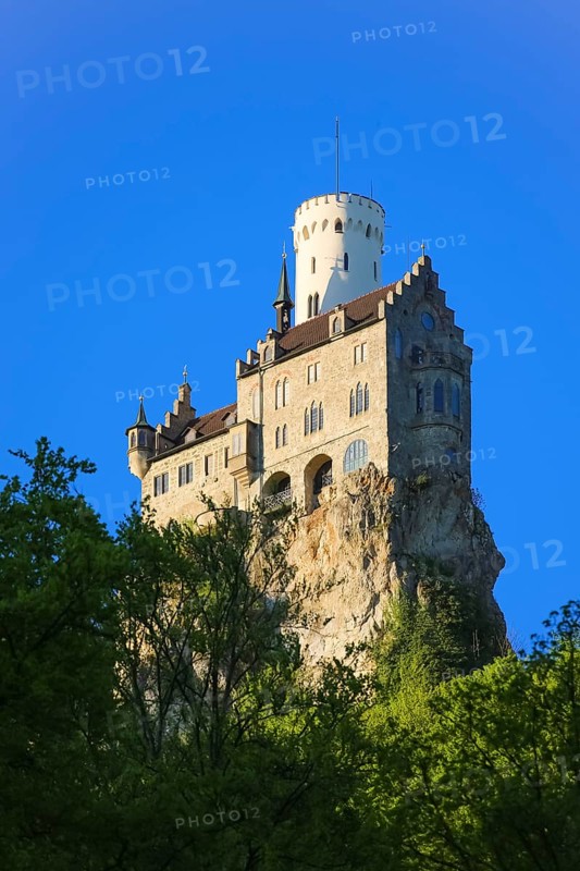 Lichtenstein Castle, fairytale castle of Württemberg, romantic fairytale castle on the eaves of the Swabian Alb, historicism, architecture, new building 1840-1842, according to plans by the architect Carl Alexander Heideloff, 19th century, Honau, municipality of Lichtenstein, Baden-Württemberg, Germany