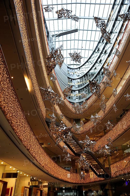 Christmas decorations in Stilwerk, a shopping arcade in the city centre, Düsseldorf, Rhineland, North Rhine-Westphalia, North Rhine-Westphalia, Germany