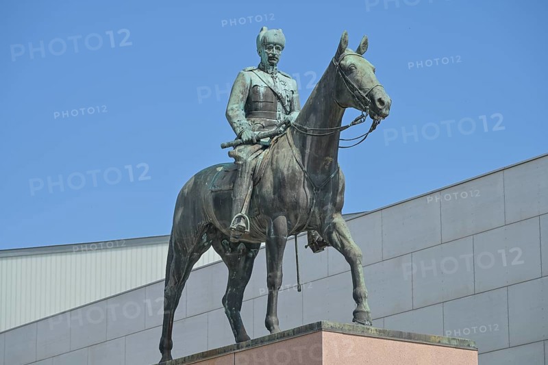 Equestrian monument to Carl Gustaf Emil Mannerheim, Mannerheimintie, Helsinki, Finland