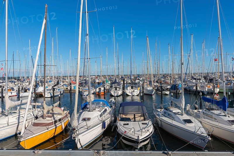 Olympic harbour Schilksee, Olympic Games 1972, sailing yachts at the jetty, ship masts, sunshine, blue sky, Baltic Sea, Bay of Kiel, Kiel Sailing City, Schleswig-Holstein, Germany