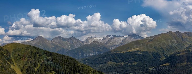 View from Cuolm da Vi to three thousand metre peaks of the Cristallina with Piz Cristallina and Piz Medel and Glatscher da Medel, Surselva, Grisons, Switzerland
