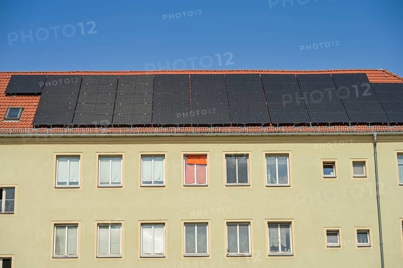 New solar roof, residential building, Storkower Straße, Prenzlauer Berg, Pankow, Berlin, Germany