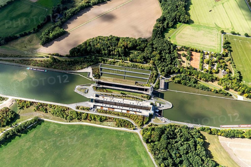 Lock, Uelzen, lock group, double lock, Elbe Lateral Canal, inland waterway, transport, logistics, canal, artificial, waterway, lock chamber, aerial view, Lower Saxony, Germany