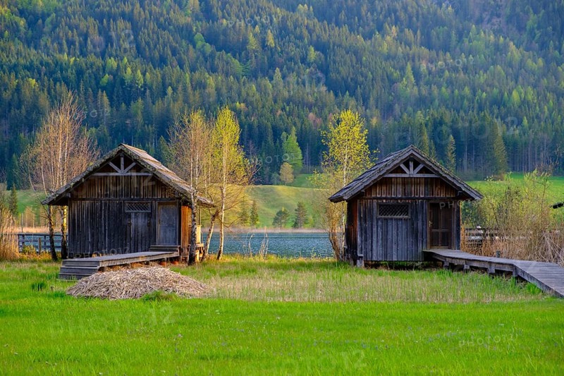 Evening atmosphere at Lake Weissensee, near Techendorf, Carinthia, Austria