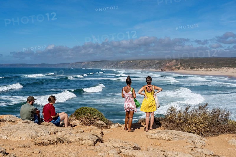 Viewpoint at Praia da Bordeira beach, near Carrapateira, popular with surfers, wave riders, rocky coast, steep coast in the south-west of the Algarve, Portugal