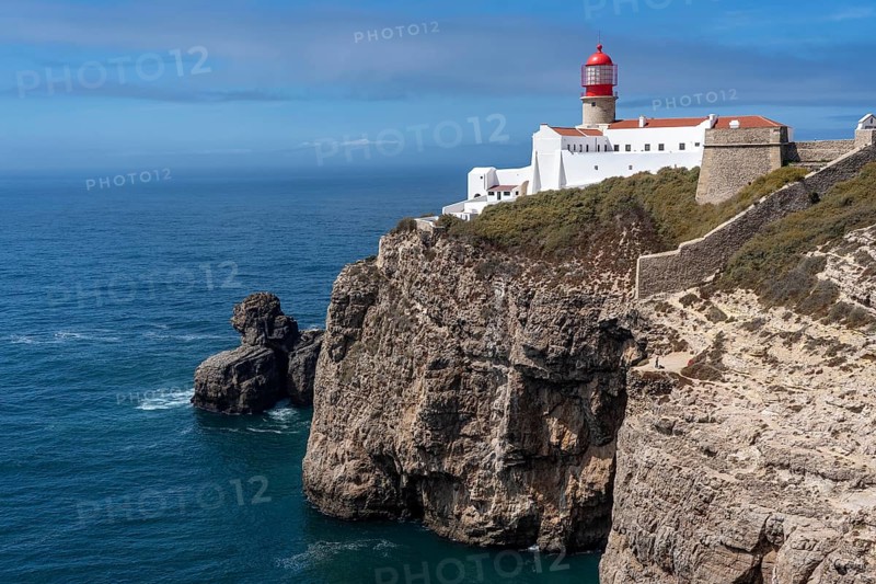 Cabo de São Vicente lighthouse, at the Cape Cabo de São Vicente, south-west tip of the European mainland, rocky coast, steep coast in the south-west of the Algarve, Portugal