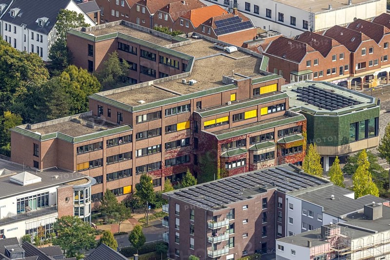 Aerial view, town hall Voerde city administration, Voerde, Ruhr area, North Rhine-Westphalia, Germany, authority, DE, Europe, aerial photograph, aerial photography, aerial photography, Lower Rhine, overview, Voerde (Lower Rhine), bird's-eye view, overview