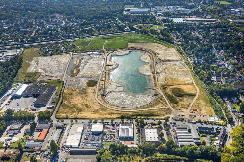 Aerial view of the former harness racing track Recklinghausen, on the A2 motorway, with northern tangent of Blitzkuhlenstraße, König-Ludwig, Recklinghausen, Ruhr area, North Rhine-Westphalia, Germany
