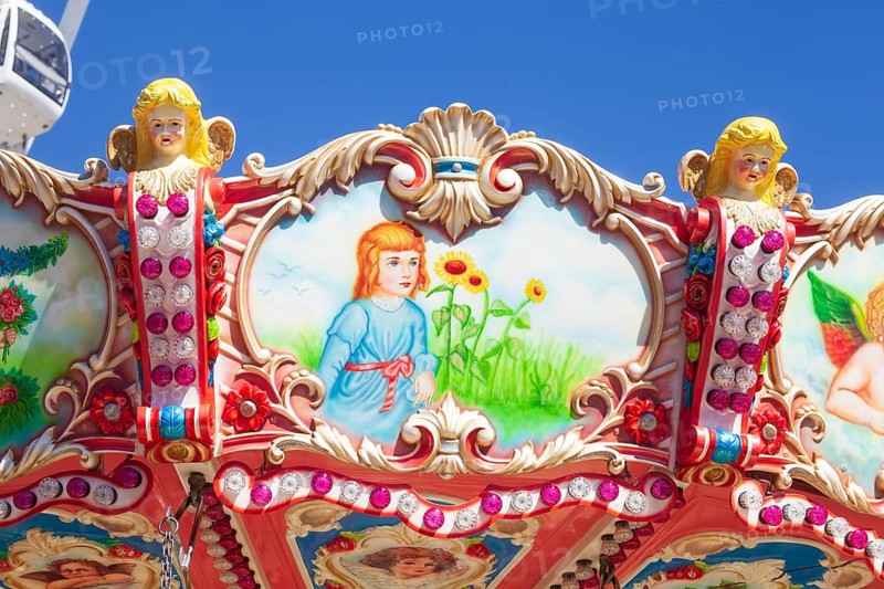 Chain carousel with decoration at the Bremen Easter Fair, Bürgerweide, Bremen, Germany
