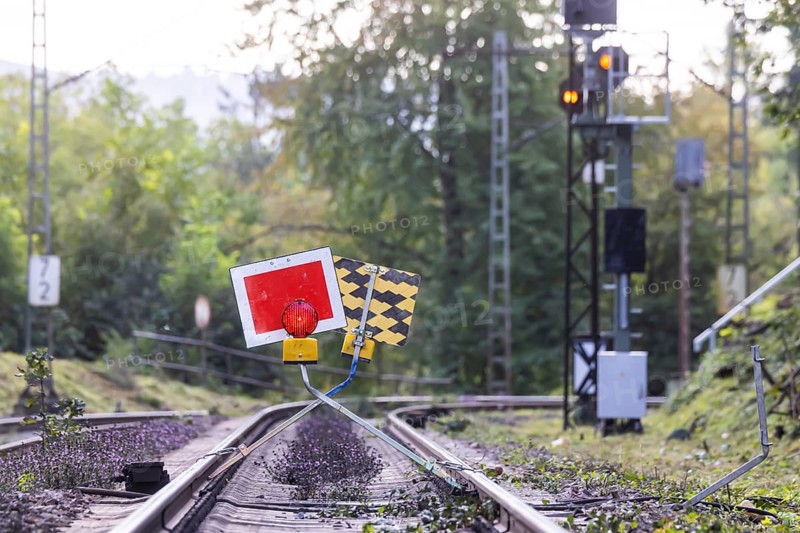 Track closed. The signal is called Sh2 (protective stop) . The stop sign is placed in front of track sections that are not passable due to track closures, construction sites or danger zones. Deutsche Bahn AG is modernising the infrastructure. Stuttgart, Baden-Württemberg, Germany