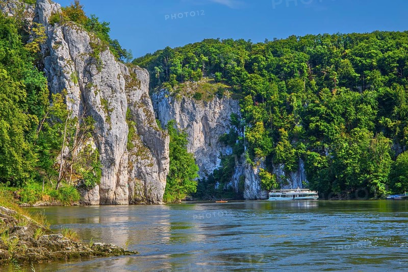 Danube Gorge at Weltenburg Monastery with excursion boat, Kelheim, Danube Valley, Lower Bavaria, Bavaria, Germany