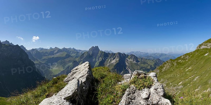 Mountain panorama from Laufbacher-Eckweg to Höfats, 2259m, Allgäu Alps, Allgäu, Bavaria, Germany