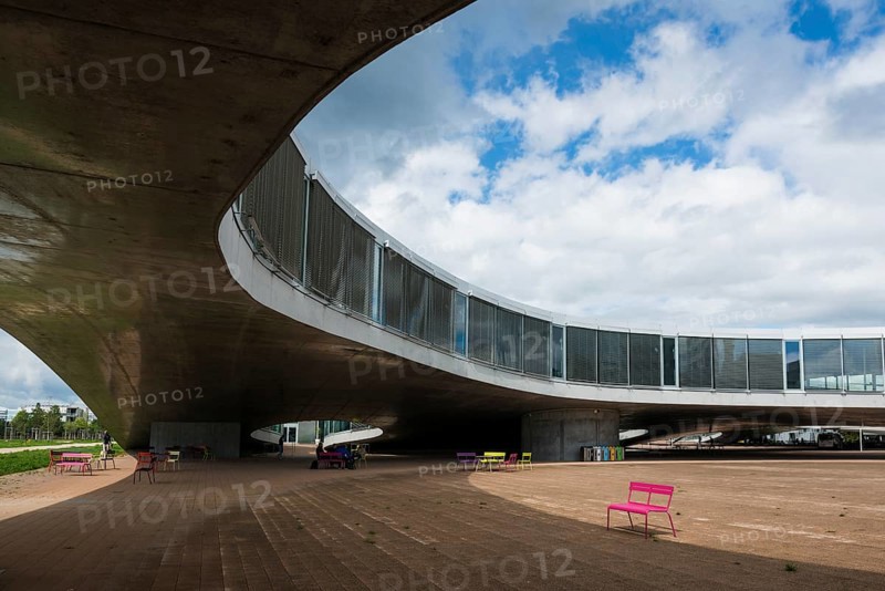 Rolex Learning Centre, SANAA architects, École polytechnique fédérale de Lausanne, EPFL, Lausanne, Switzerland