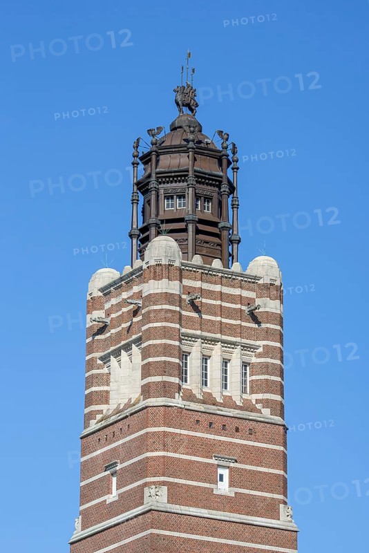 Courthouse, court house tower, expressionist brick architecture in the city centre of Dendermonde, Termont, East Flanders, Belgium