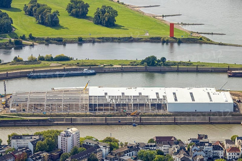Aerial view, logistics hall construction site and new building on Mercatorinsel, Ruhrort, Duisburg, Ruhr area, North Rhine-Westphalia, Germany, construction work, construction area, construction site, building plots, construction project, construction site, DE, Europe, island, logistics, aerial photograph, aerial photography, aerial photography, new building, overview, bird's-eye view, overview