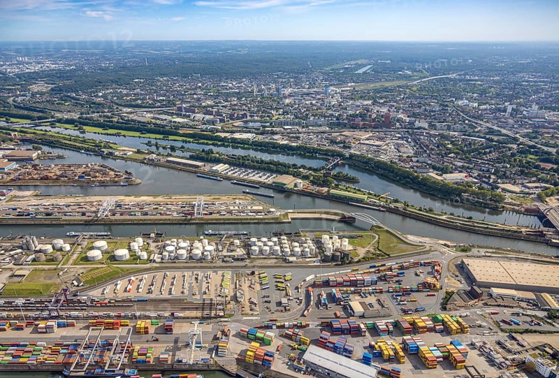 Aerial view, Duisburg harbour with Ruhrort container terminal, oil island and coal island, river Ruhr with Ruhr lock Duisburg Pontwert and Rhine-Herne-Canal, Karl-Lehr-Bridge, Ruhrort, Duisburg, Ruhr area, North Rhine-Westphalia, Germany, DE, Europe, harbour, harbour area, port area, aerial view, aerial photography, aerial photography, overview, bird's-eye view, bird's-eye view, duisport, overview