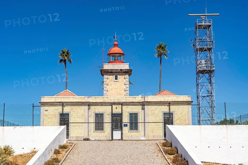 Ponta da Piedade lighthouse on the Ponta da Piedade rocky coast, rugged coastal landscape, right next to the centre of Lagos, in the west of the Algarve, Portugal