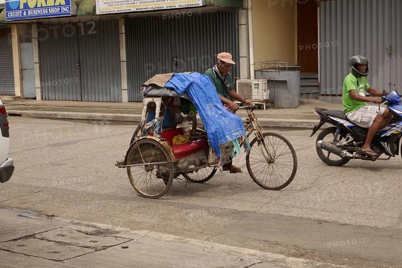 Bicycle city San Carlos, bicycle taxi, taxi, bicycle, public transport, mobility, service, transport, Negros Occidental, Philippines