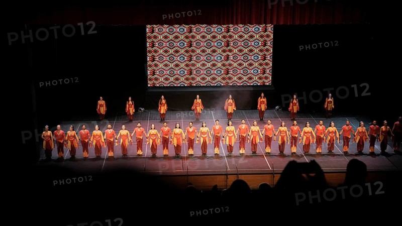Members of Fire of Anatolia, also known as Anadolu Atesi, bow to the audience after their performance at Gaziantep University. The troupe enjoys worldwide fame and holds Guinness World Records for its achievements, Gaziantep, Gaziantep, Türkiye