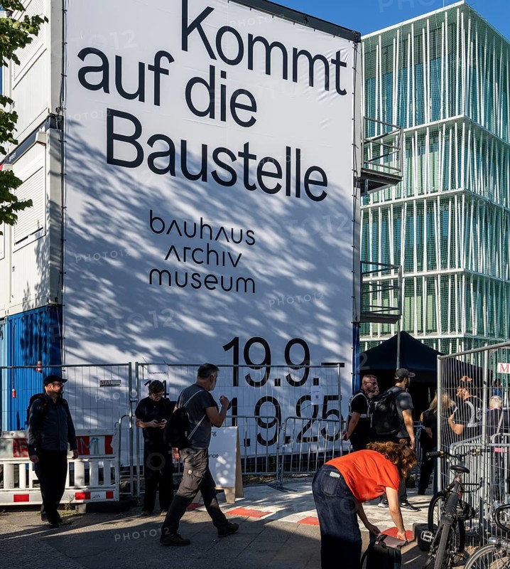 Open day, Bauhaus Archive, construction site in Klngelhöferstraße, Berlin, Germany